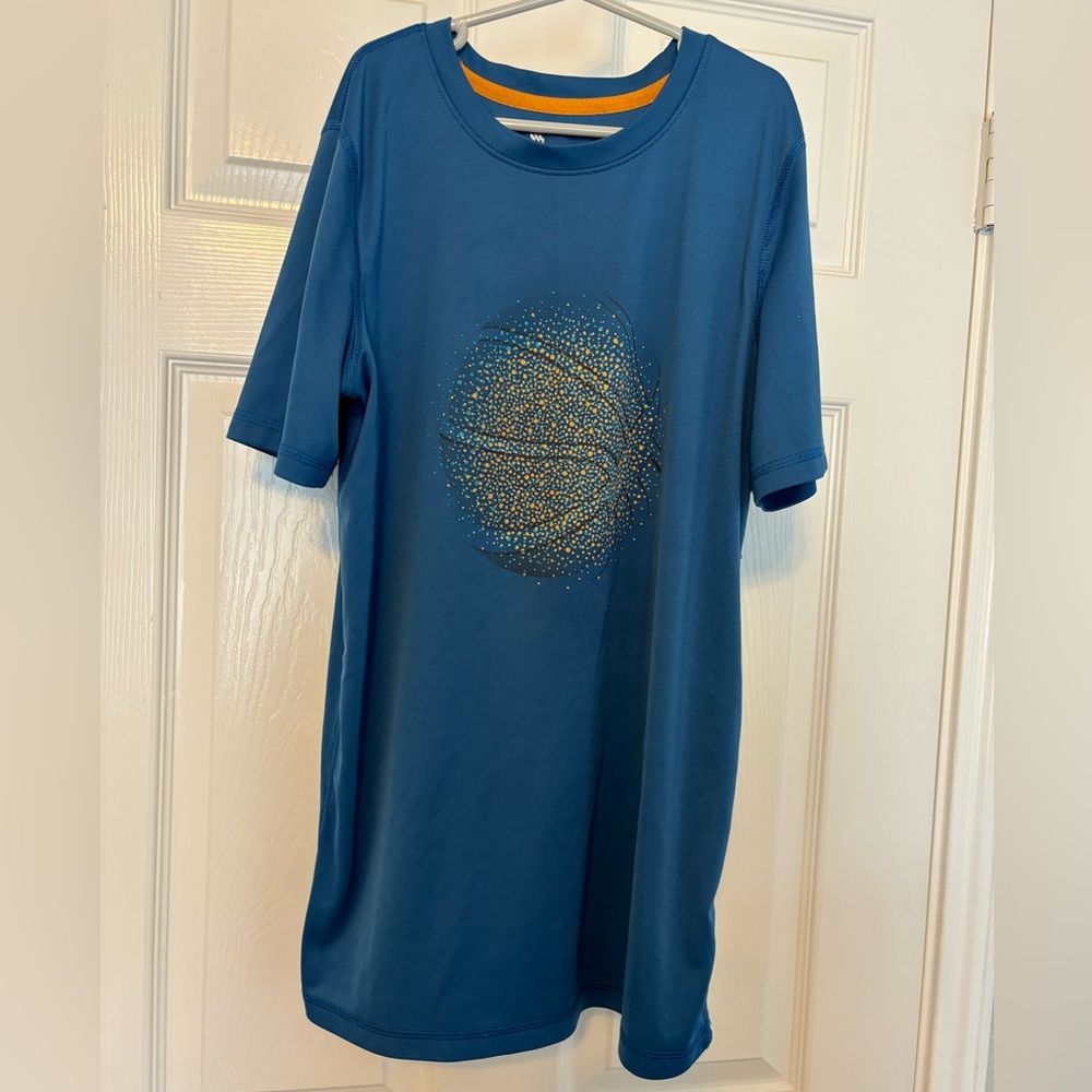 All In Motion Boys Athletic Basketball Shirt Size XL